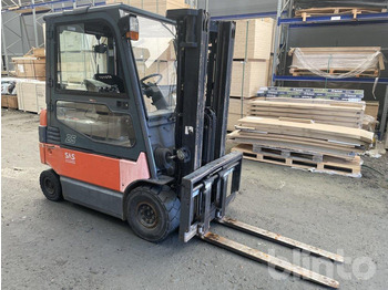 Electric forklift TOYOTA