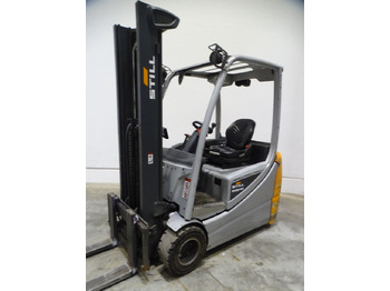 Electric forklift STILL RX20
