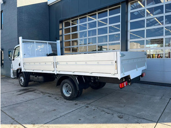 New Dropside/ Flatbed truck Mercedes-Benz Accelo 915 4x2 Flatbed with dropsides: picture 3