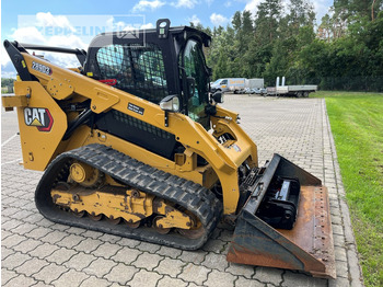 Skid steer loader CATERPILLAR