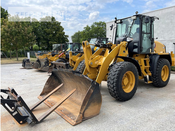 Wheel loader CATERPILLAR 910