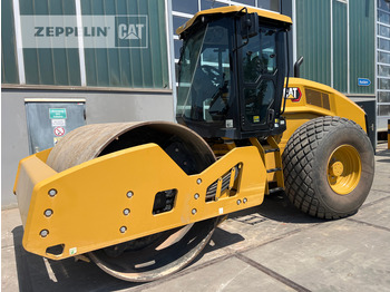 Compactor CATERPILLAR CS12GC
