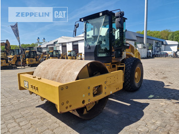 Compactor CATERPILLAR CS66B
