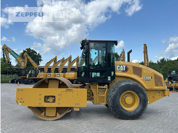 Compactor CATERPILLAR CS66B