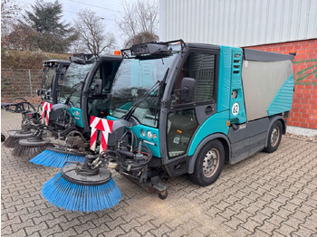Road sweeper HAKO