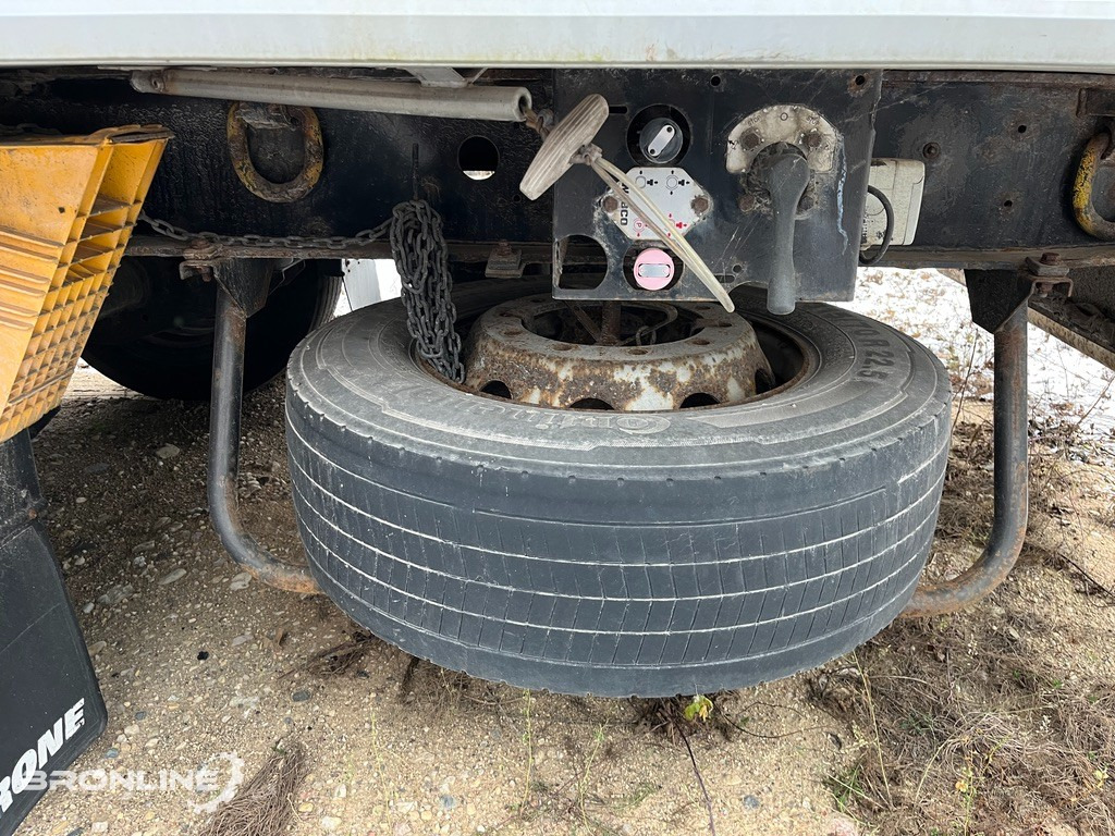 Refrigerator semi-trailer 2003 KRONE SDR 27 Refrigerator semi trailer: picture 16 Refrigerator semi-trailer 2003 KRONE SDR 27 Refrigerator semi trailer: picture 16