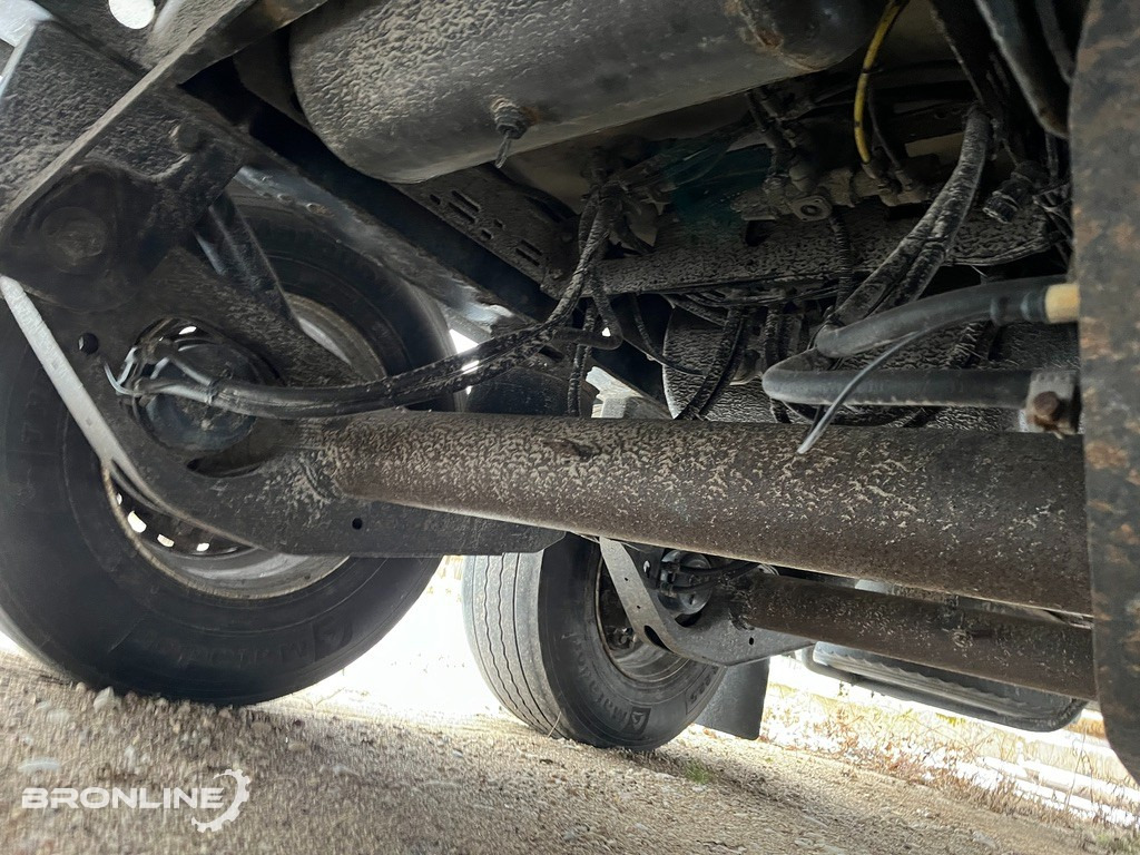 Refrigerator semi-trailer 2003 KRONE SDR 27 Refrigerator semi trailer: picture 9 Refrigerator semi-trailer 2003 KRONE SDR 27 Refrigerator semi trailer: picture 9