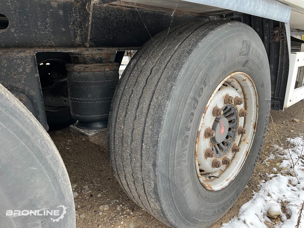 Refrigerator semi-trailer 2003 KRONE SDR 27 Refrigerator semi trailer: picture 20 Refrigerator semi-trailer 2003 KRONE SDR 27 Refrigerator semi trailer: picture 20