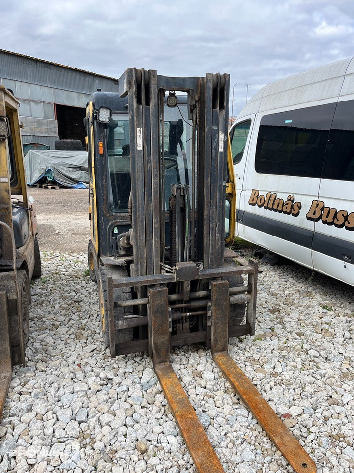 2005 Daewoo D30S-3 tõstuk - Diesel forklift: picture 3 2005 Daewoo D30S-3 tõstuk - Diesel forklift: picture 3