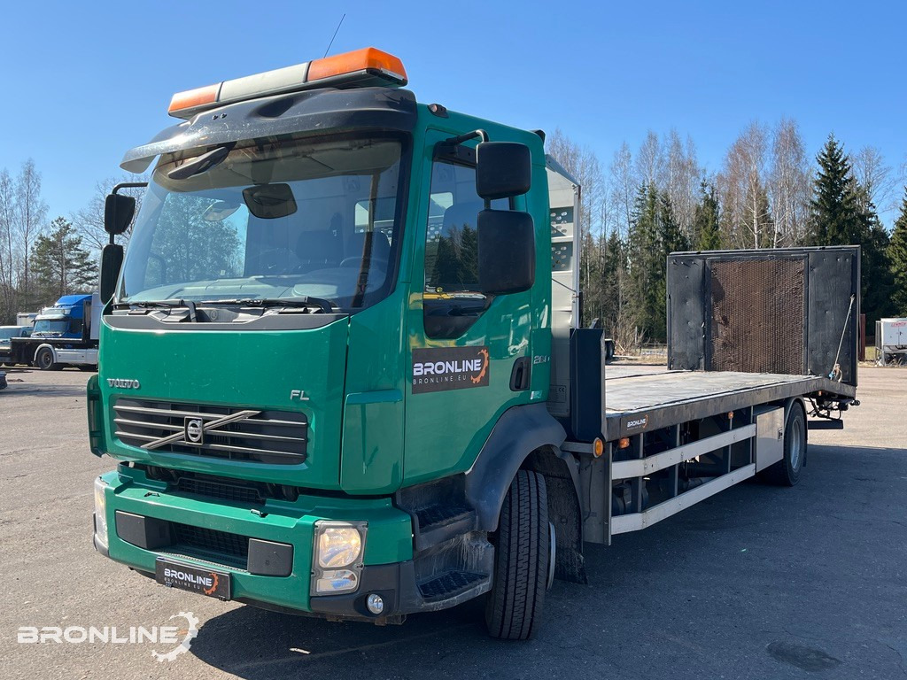2010 VOLVO FL 260 Puksiir - Dropside/ Flatbed truck: picture 2 2010 VOLVO FL 260 Puksiir - Dropside/ Flatbed truck: picture 2