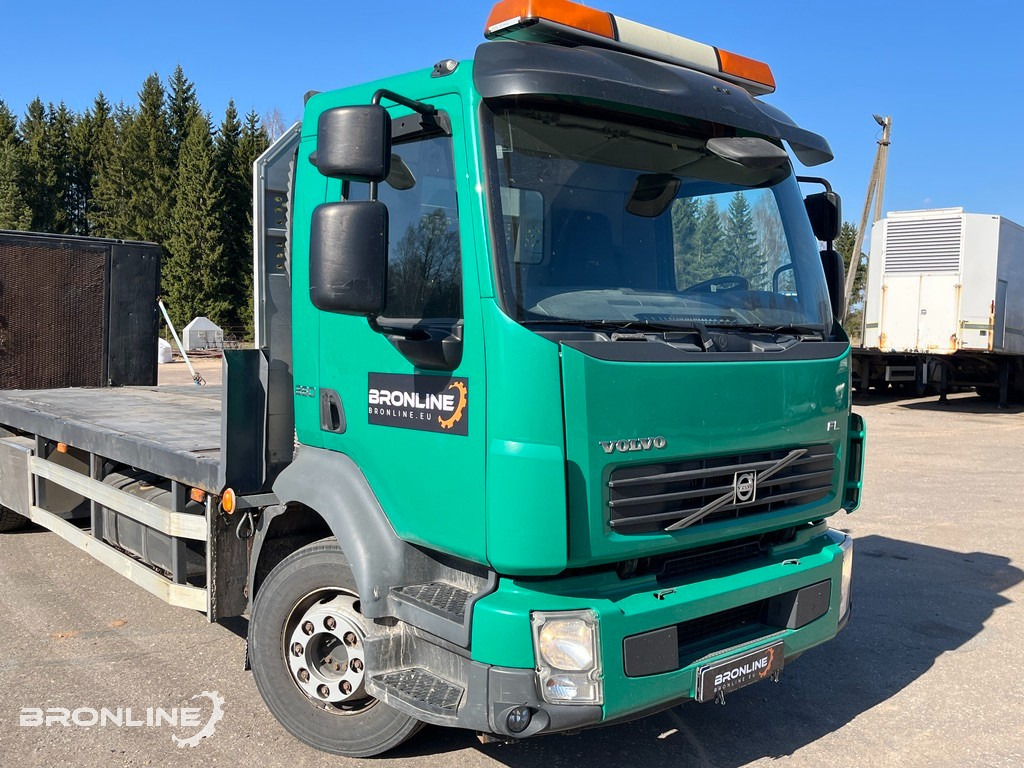 2010 VOLVO FL 260 Puksiir - Dropside/ Flatbed truck: picture 5 2010 VOLVO FL 260 Puksiir - Dropside/ Flatbed truck: picture 5