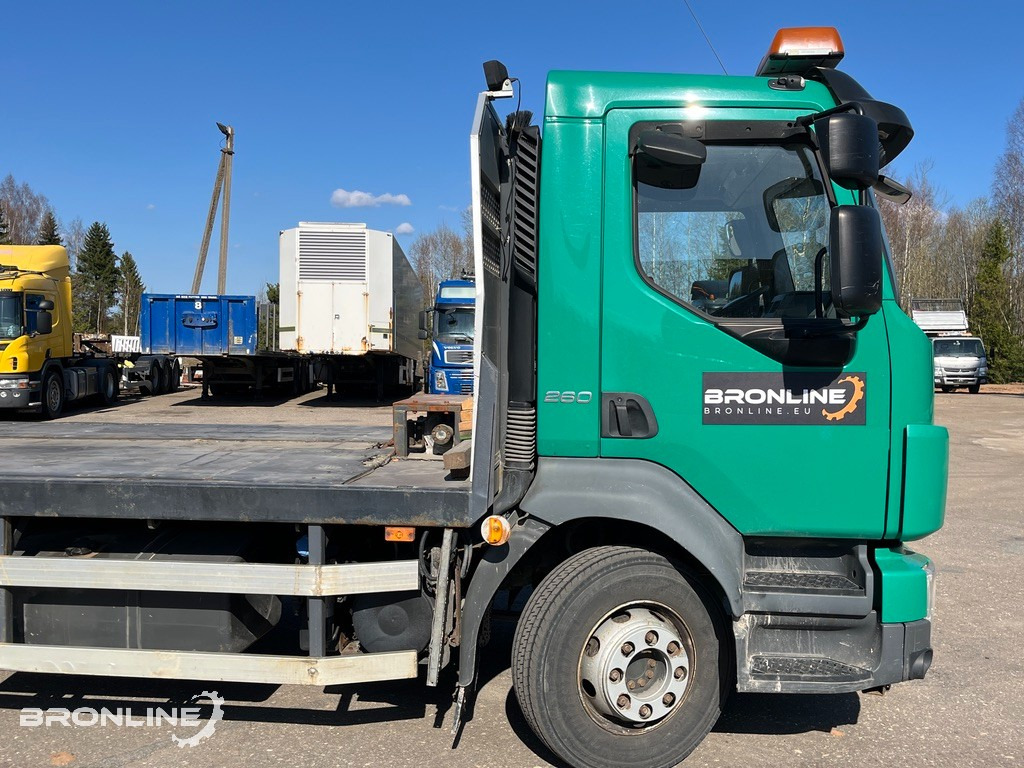 2010 VOLVO FL 260 Puksiir - Dropside/ Flatbed truck: picture 4 2010 VOLVO FL 260 Puksiir - Dropside/ Flatbed truck: picture 4
