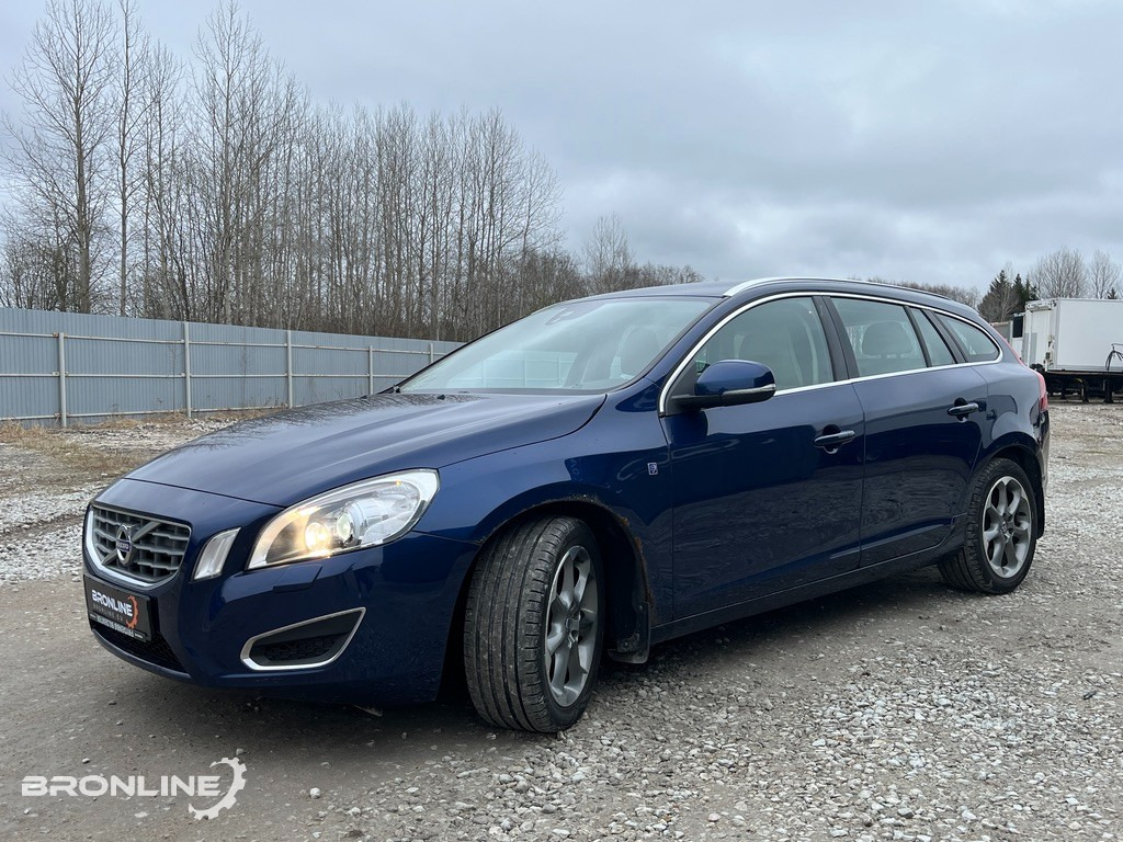 2011 Volvo V60 1.6 84kW Low mileage - Car: picture 2 2011 Volvo V60 1.6 84kW Low mileage - Car: picture 2