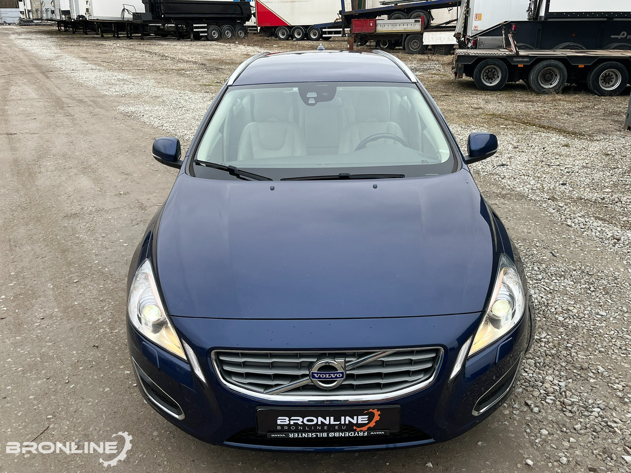 2011 Volvo V60 1.6 84kW Low mileage - Car: picture 4 2011 Volvo V60 1.6 84kW Low mileage - Car: picture 4