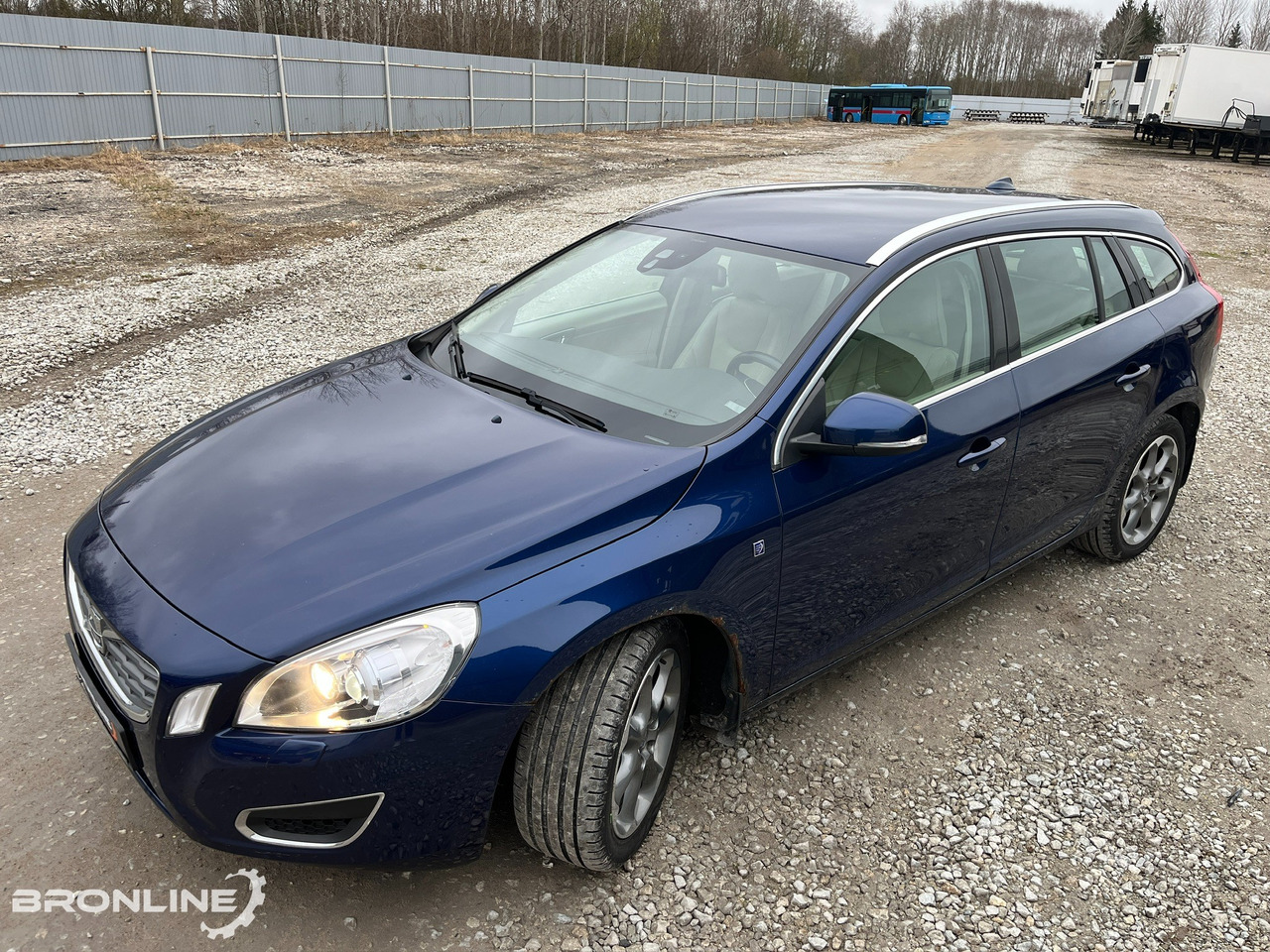 2011 Volvo V60 1.6 84kW Low mileage - Car: picture 5 2011 Volvo V60 1.6 84kW Low mileage - Car: picture 5