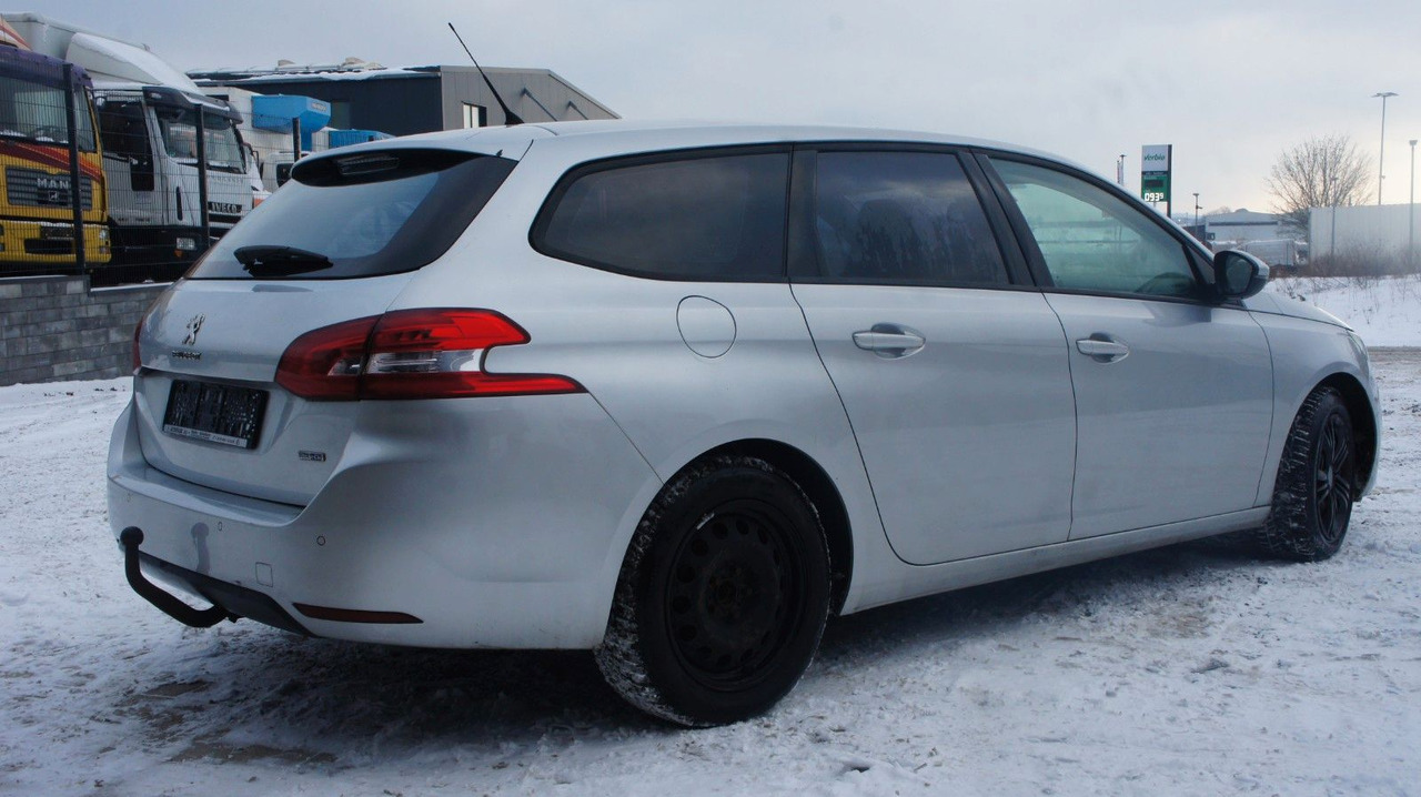 Peugeot 308 SW Active - Station wagon: picture 4 Peugeot 308 SW Active - Station wagon: picture 4