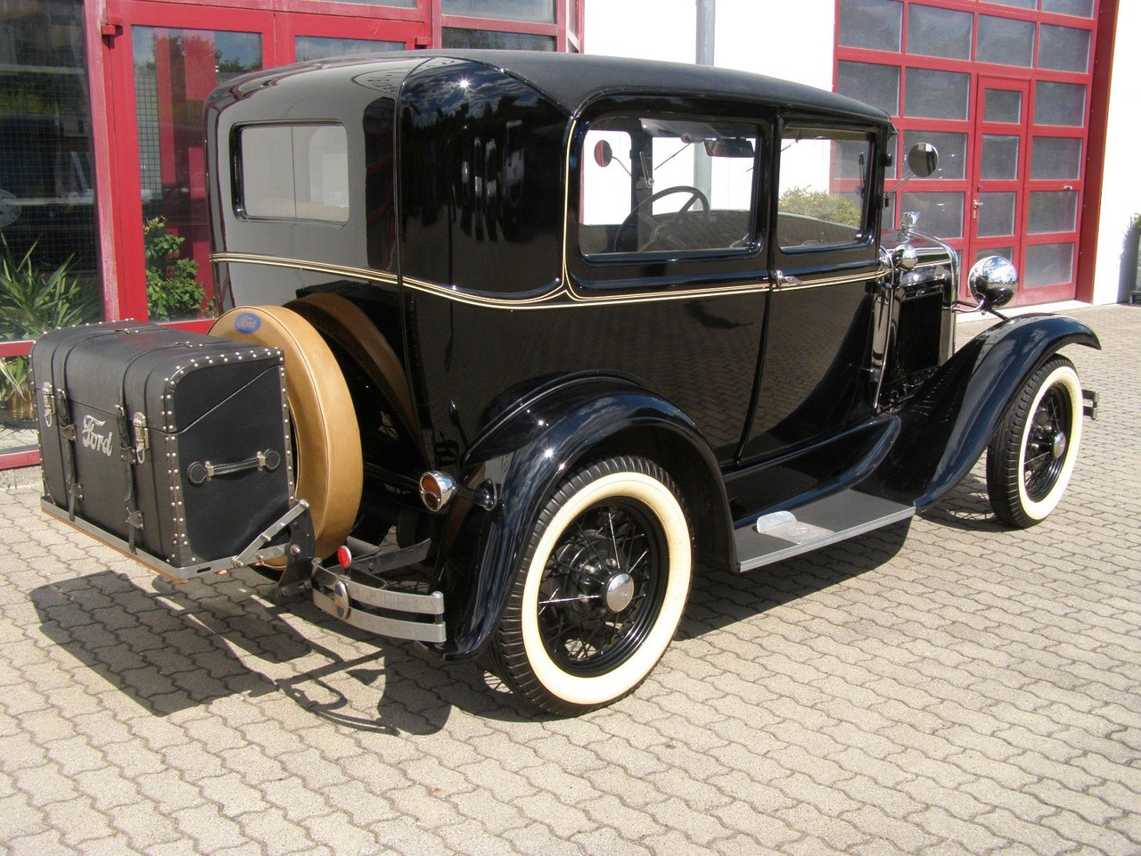 Ford MODELL A / TUDOR + H-Kennzeichen - Sedan: picture 5 Ford MODELL A / TUDOR + H-Kennzeichen - Sedan: picture 5