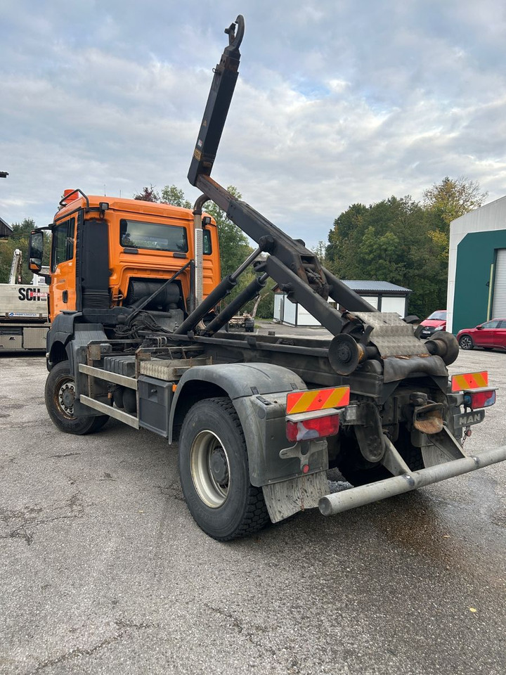 MAN TGS 18.360 4x4 BL - Hook lift truck: picture 3 MAN TGS 18.360 4x4 BL - Hook lift truck: picture 3
