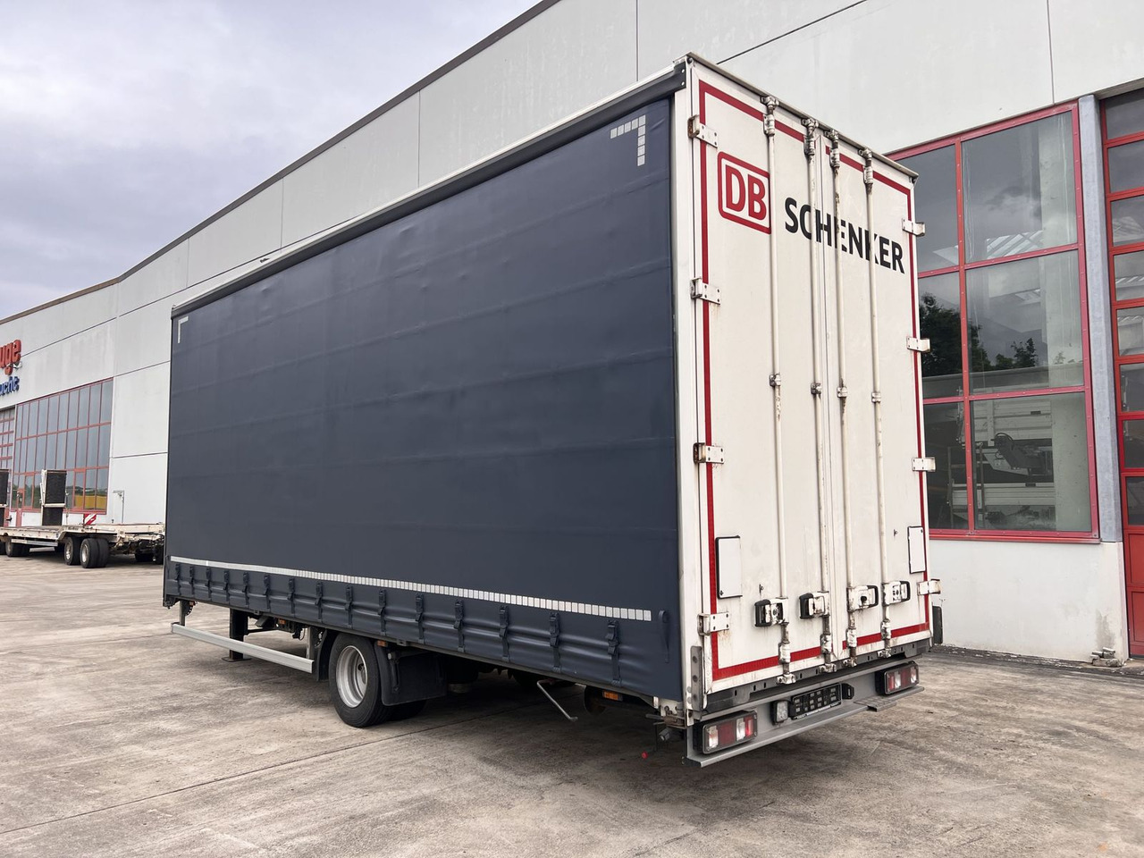 1 Achs Jumbo- Planenanhänger 10,5 t GG - Curtainsider trailer: picture 2 1 Achs Jumbo- Planenanhänger 10,5 t GG - Curtainsider trailer: picture 2