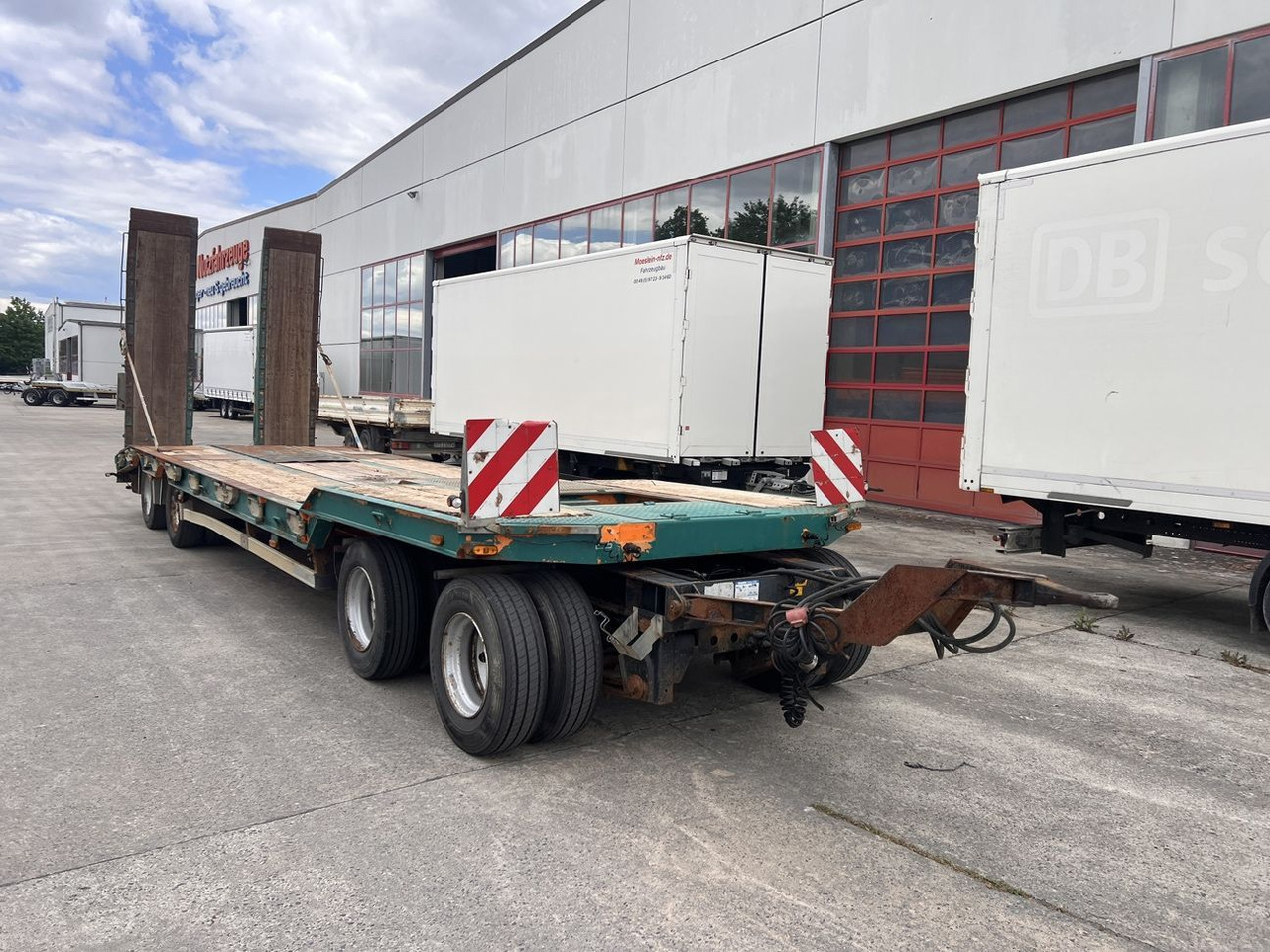 Humbaur 4 Achs Tiefladeranhänger, kein Müller Mitteltal - Low loader trailer: picture 4 Humbaur 4 Achs Tiefladeranhänger, kein Müller Mitteltal - Low loader trailer: picture 4