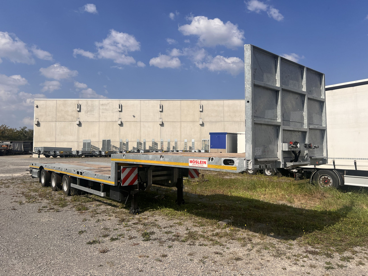 New Low loader semi-trailer for transportation of heavy machinery Möslein ST 3 Plato 8,7 3 Achs Satteltieflader Plato 45 t GGfür Fertigteile, Baumaschinen: picture 7 New Low loader semi-trailer for transportation of heavy machinery Möslein ST 3 Plato 8,7 3 Achs Satteltieflader Plato 45 t GGfür Fertigteile, Baumaschinen: picture 7