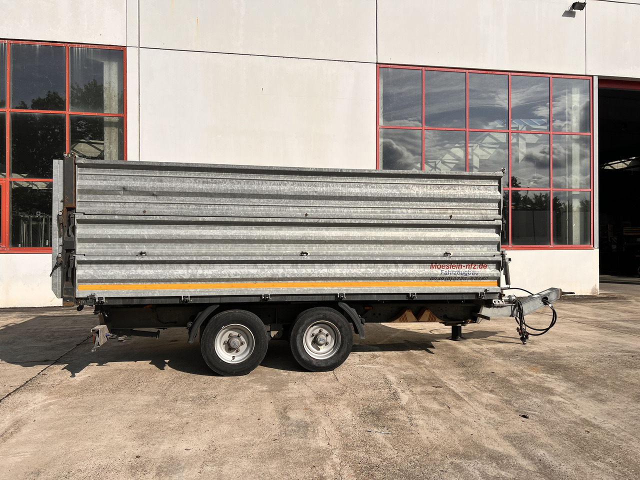 Möslein TDS 13 Schwebheim  13 t Tandemkipper- Tieflader, Aufsatzbordwände - Tipper trailer: picture 3 Möslein TDS 13 Schwebheim  13 t Tandemkipper- Tieflader, Aufsatzbordwände - Tipper trailer: picture 3