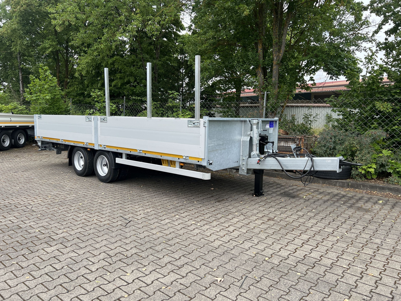 Möslein THT 14,4 G 6,2 L 14,4 t Tandem- Pritschenanhänger- Tieflader - Dropside/ Flatbed trailer: picture 5 Möslein THT 14,4 G 6,2 L 14,4 t Tandem- Pritschenanhänger- Tieflader - Dropside/ Flatbed trailer: picture 5