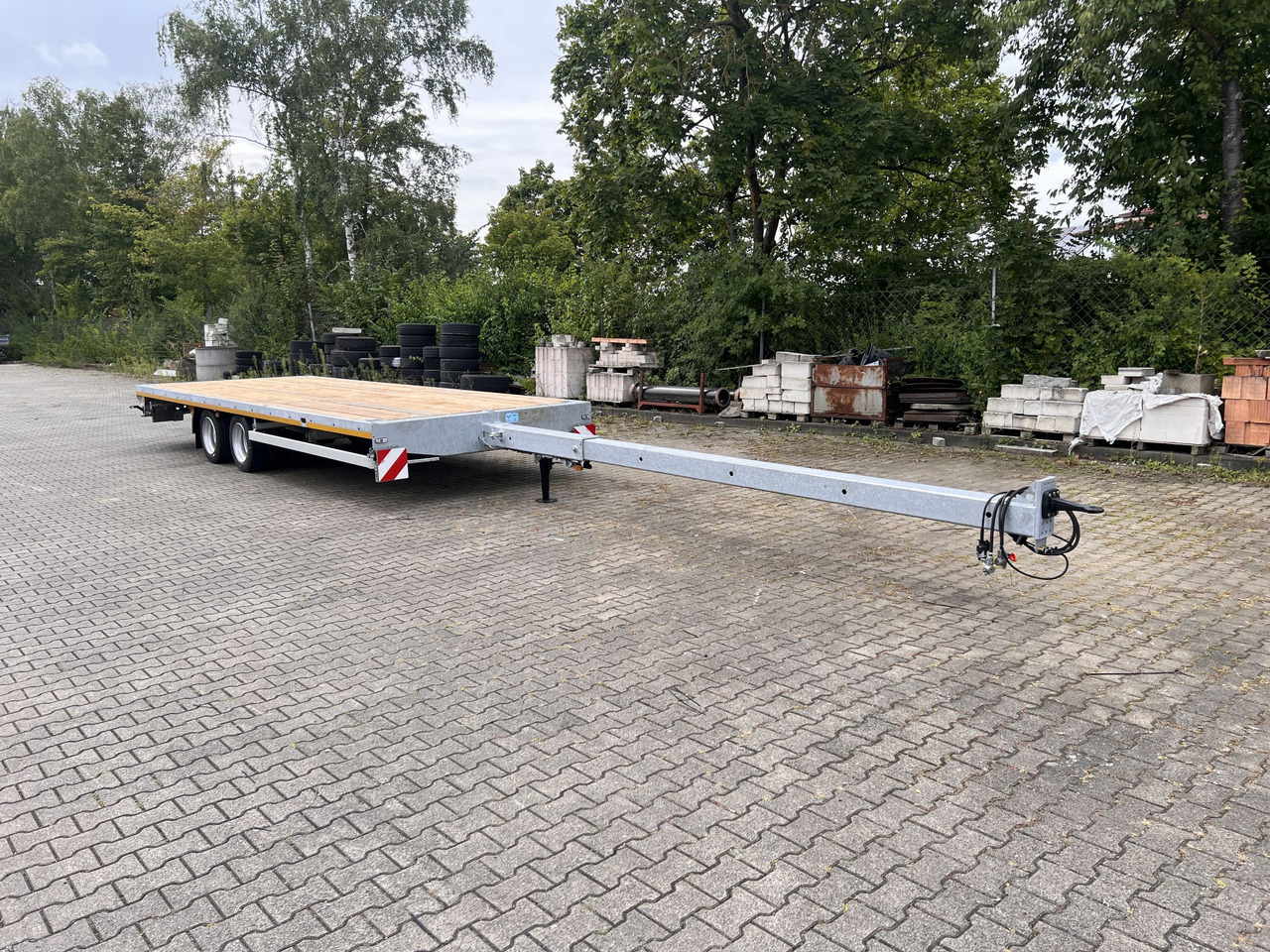 Möslein THT 14-G 7,20 ausziehbar 13,9 t Tandemanhänger- Tieflader, ausziehbar - Dropside/ Flatbed trailer: picture 5 Möslein THT 14-G 7,20 ausziehbar 13,9 t Tandemanhänger- Tieflader, ausziehbar - Dropside/ Flatbed trailer: picture 5