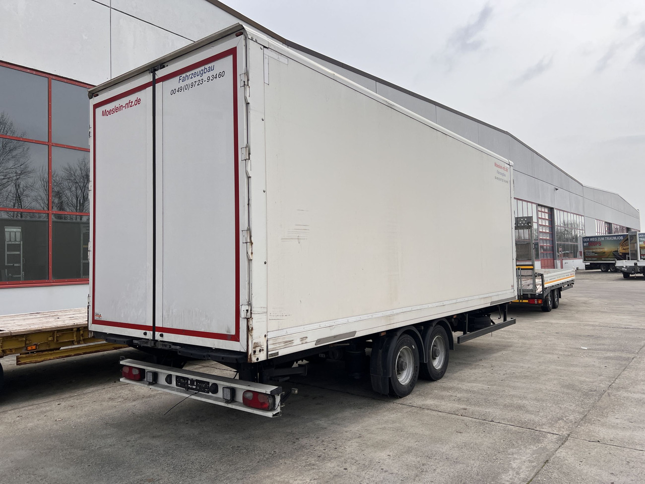 Möslein TKO 105 D Schwebheim  Tandemkoffer Durchladbar - Closed box trailer: picture 4 Möslein TKO 105 D Schwebheim  Tandemkoffer Durchladbar - Closed box trailer: picture 4