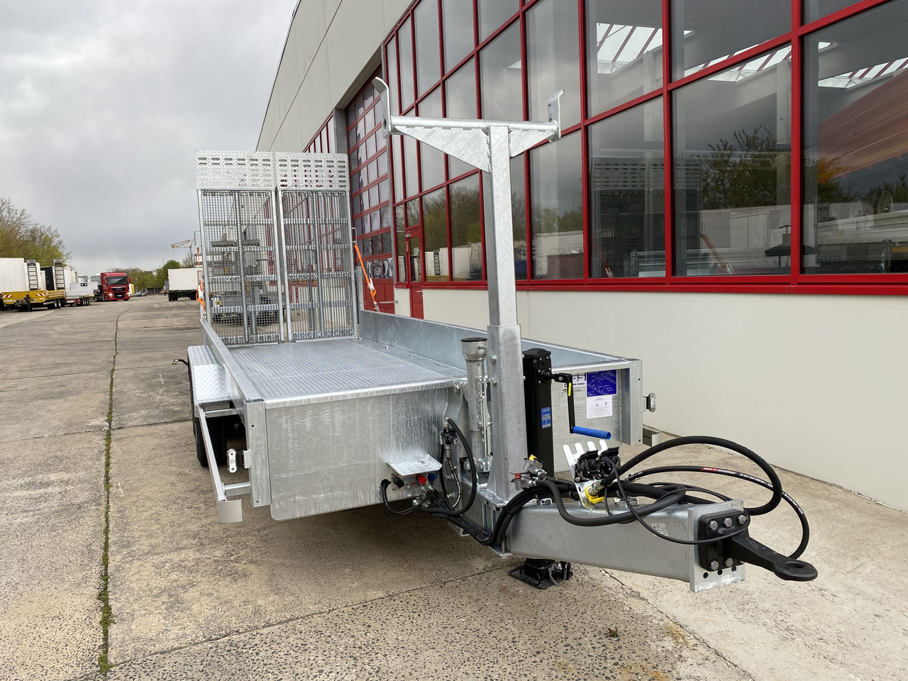 Möslein TT 11-E6x2 hydr. Rampen  Tieflader für Fräsen breiten hydraulischen Rampen, Neu leasing Möslein TT 11-E6x2 hydr. Rampen  Tieflader für Fräsen breiten hydraulischen Rampen, Neu: picture 11