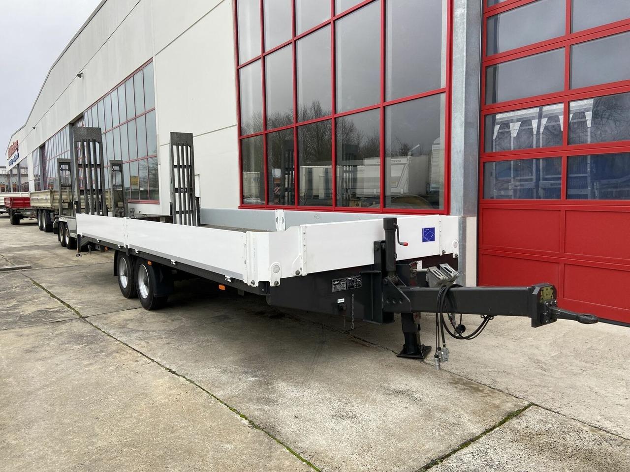 Tandemtieflader 7 m LadeflächeNeuwertig - Low loader trailer: picture 3 Tandemtieflader 7 m LadeflächeNeuwertig - Low loader trailer: picture 3