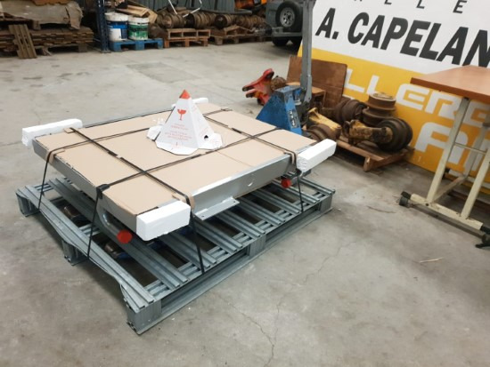 CATERPILLAR 308, 312, 315, 318, 320, 325, 330, 345, 350 (RADIADOR) - Radiator for Construction machinery: picture 4 CATERPILLAR 308, 312, 315, 318, 320, 325, 330, 345, 350 (RADIADOR) - Radiator for Construction machinery: picture 4