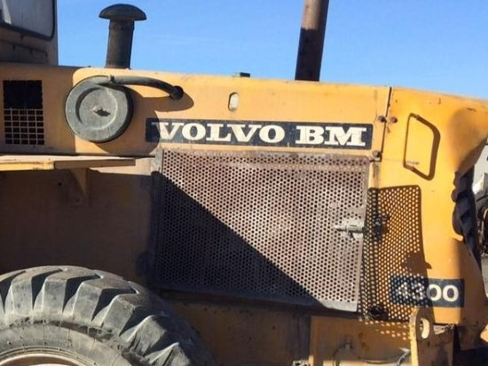 VOLVO BM4300 (PIEZAS / DESGUACE) - Wheel loader: picture 1 VOLVO BM4300 (PIEZAS / DESGUACE) - Wheel loader: picture 1