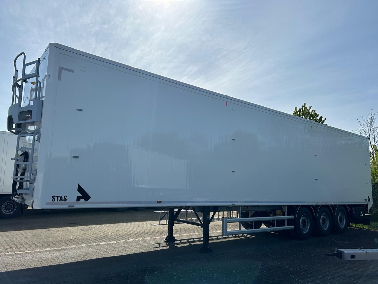 Stas bioSTAR 91,3 cbm - Walking floor semi-trailer: picture 2 Stas bioSTAR 91,3 cbm - Walking floor semi-trailer: picture 2
