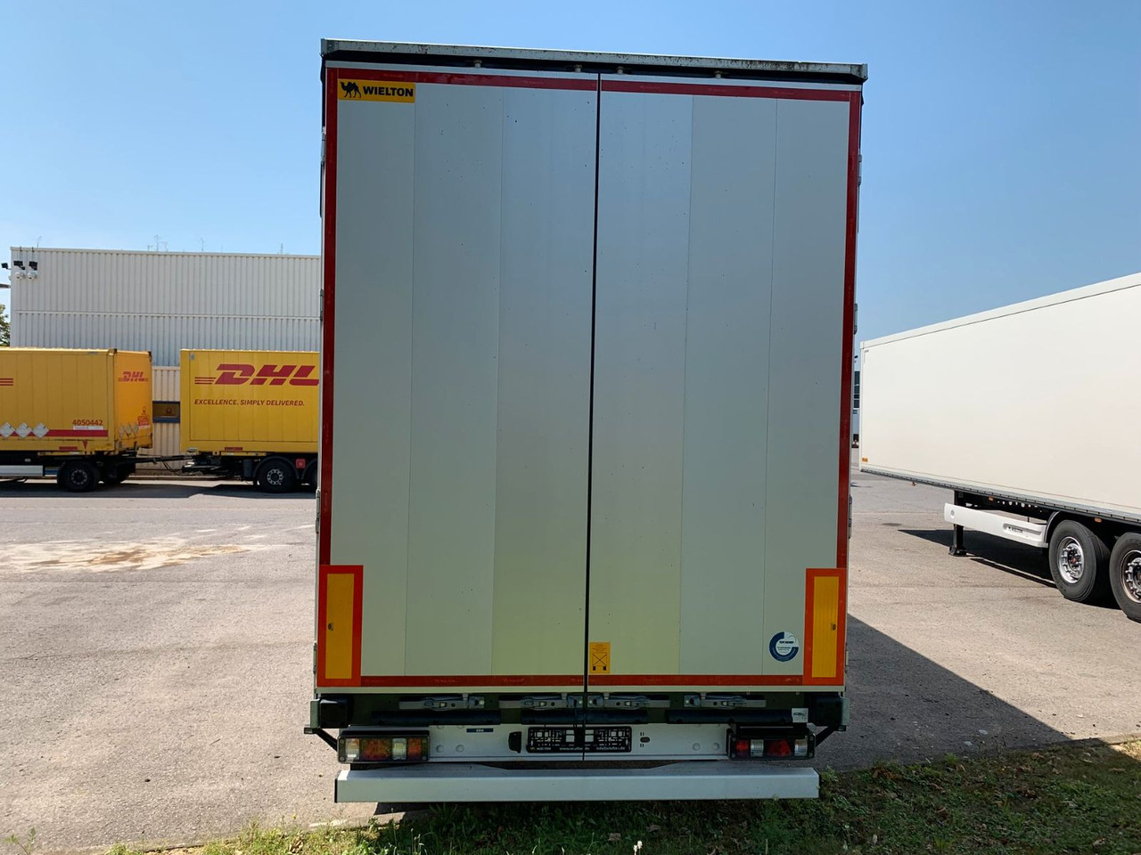Curtainsider semi-trailer Wielton Curtain Master MEGA: picture 7 Curtainsider semi-trailer Wielton Curtain Master MEGA: picture 7