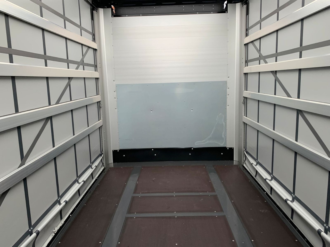 Curtainsider semi-trailer Wielton Curtain Master MEGA: picture 11 Curtainsider semi-trailer Wielton Curtain Master MEGA: picture 11