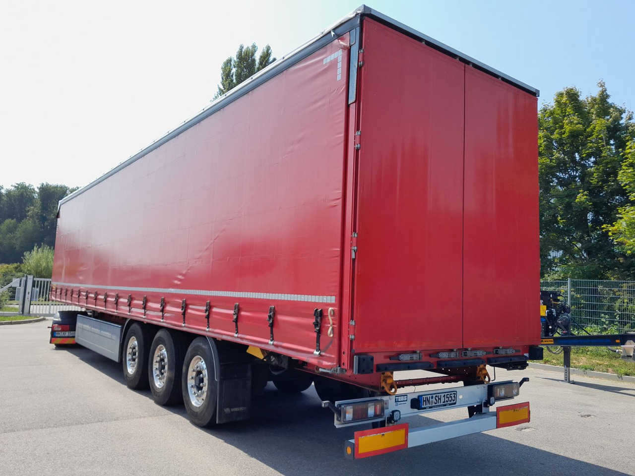 Curtainsider semi-trailer Wielton Strong Light Schiebeplanensattel NS3K: picture 8 Curtainsider semi-trailer Wielton Strong Light Schiebeplanensattel NS3K: picture 8