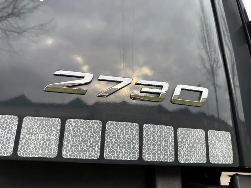 Cab chassis truck Mercedes-Benz Antos 2730 LL 2017: picture 10