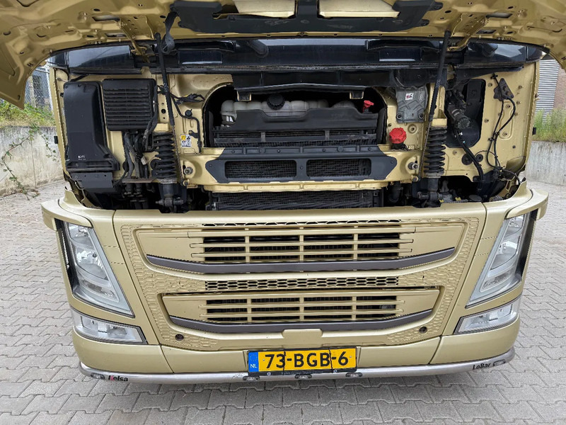 Box truck Volvo FM 410 SHOWTRUCK-CAMPER-HORSETRUCK-RACETRUCK: picture 17