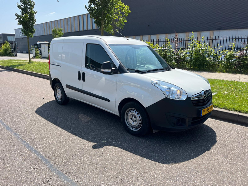 Opel Combo Edition 1.3 CDTi 95 pk, Euro 6, Airco, Schuifdeur, - Small van: picture 5 Opel Combo Edition 1.3 CDTi 95 pk, Euro 6, Airco, Schuifdeur, - Small van: picture 5