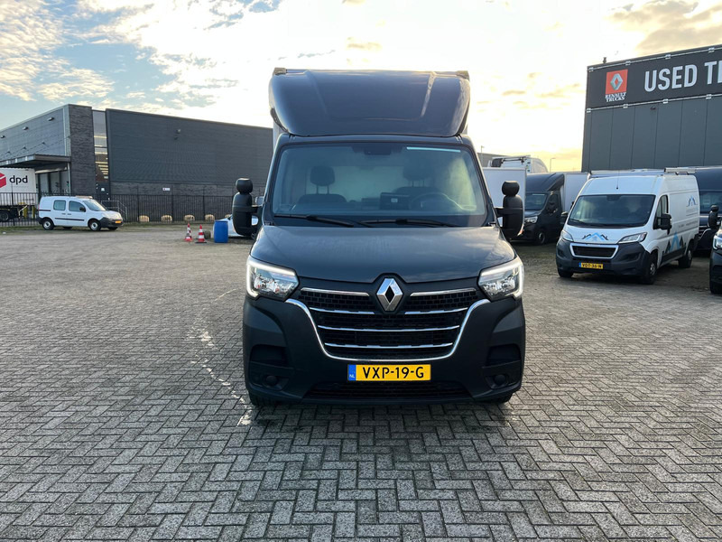 Renault Master E-tech 3T5 L3 CCAB FWD 54 kwh batteries - Closed box van, Electric van: picture 3 Renault Master E-tech 3T5 L3 CCAB FWD 54 kwh batteries - Closed box van, Electric van: picture 3