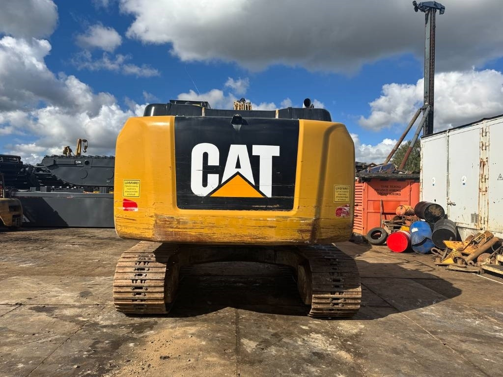 CAT 323 F L - Crawler excavator: picture 4 CAT 323 F L - Crawler excavator: picture 4