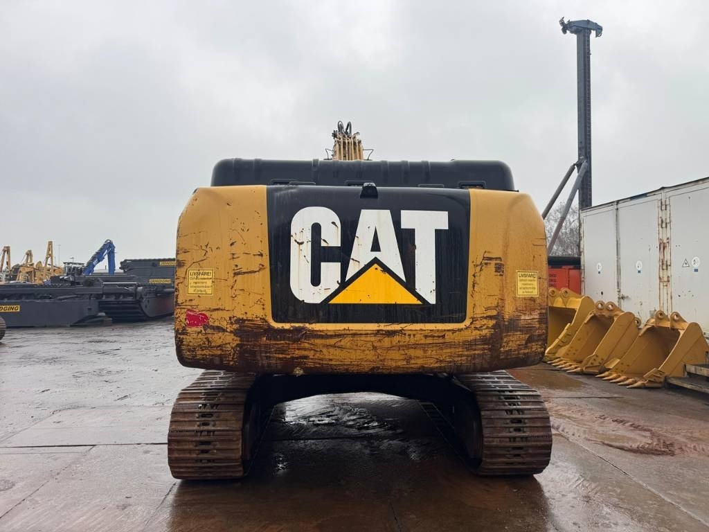 CAT 324 EL - Crawler excavator: picture 5 CAT 324 EL - Crawler excavator: picture 5