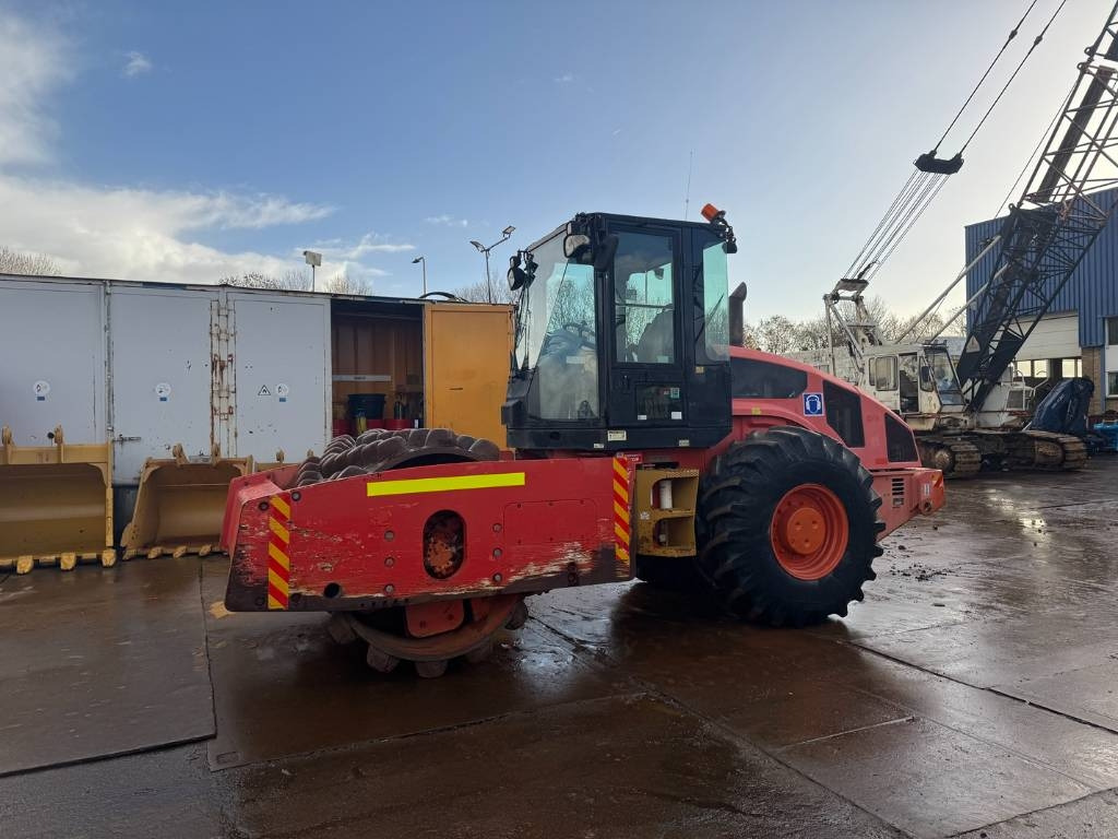 CAT CP 74 - Compactor: picture 2 CAT CP 74 - Compactor: picture 2