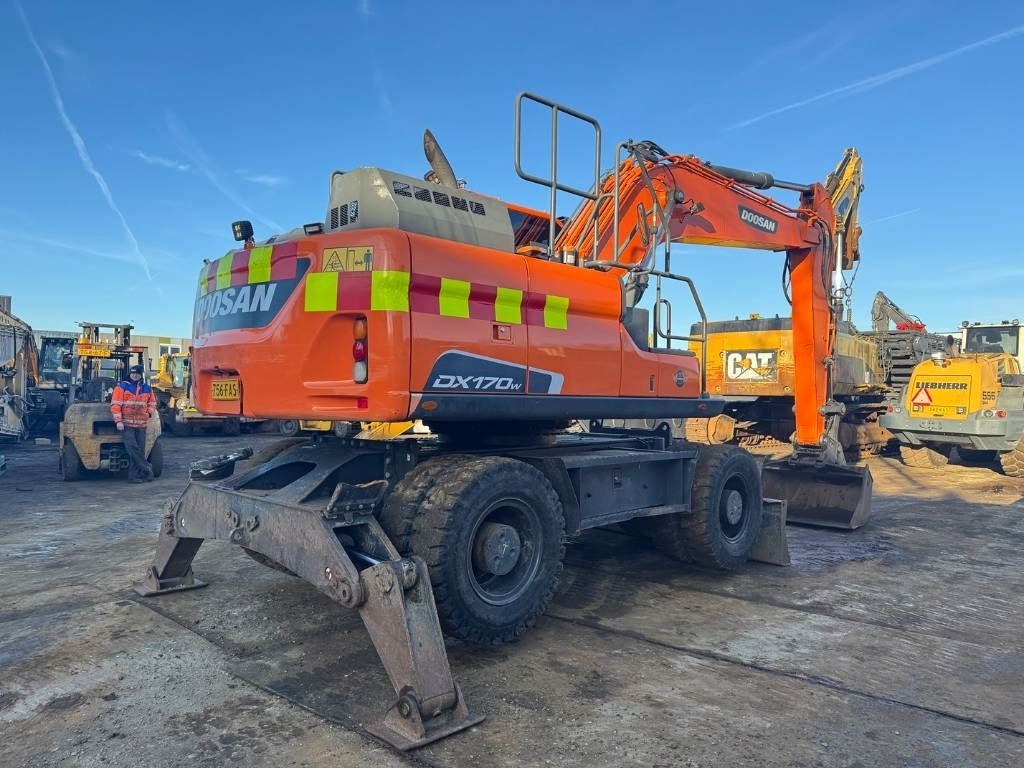 Doosan DX 170 W - 5 - Wheel excavator: picture 5 Doosan DX 170 W - 5 - Wheel excavator: picture 5