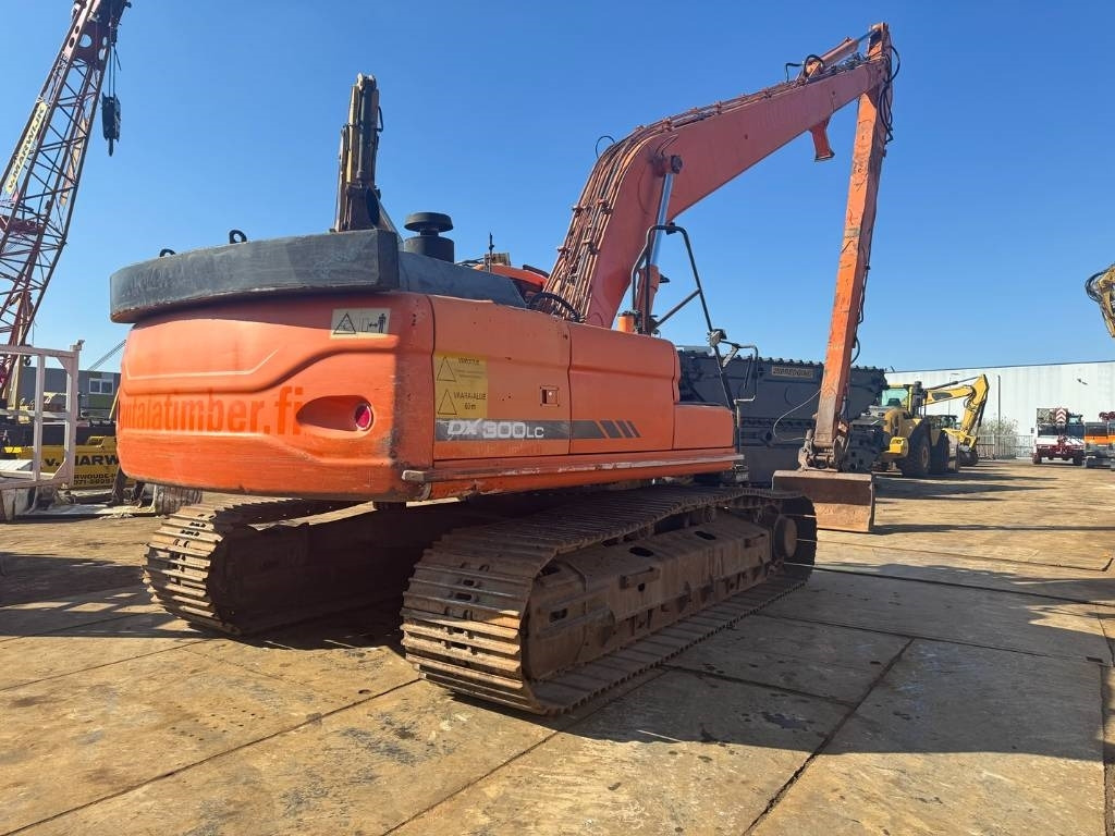 Doosan DX 300 LC long reach 19m - Excavator: picture 5 Doosan DX 300 LC long reach 19m - Excavator: picture 5