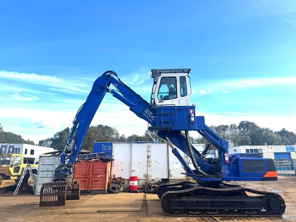 Liebherr R 924 B EW - Waste/ Industry handler: picture 1 Liebherr R 924 B EW - Waste/ Industry handler: picture 1