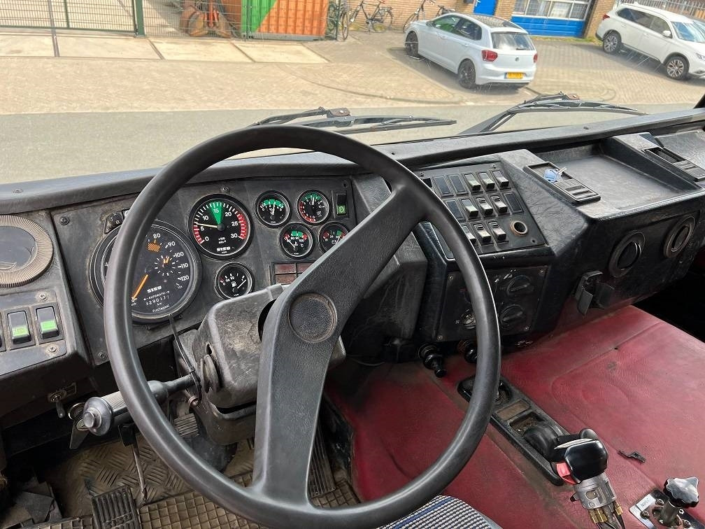 Drilling rig Sisu 12E480 6X6 WATER WELL DRILL ATLAS COPCO XRV410 (50: picture 9 Drilling rig Sisu 12E480 6X6 WATER WELL DRILL ATLAS COPCO XRV410 (50: picture 9