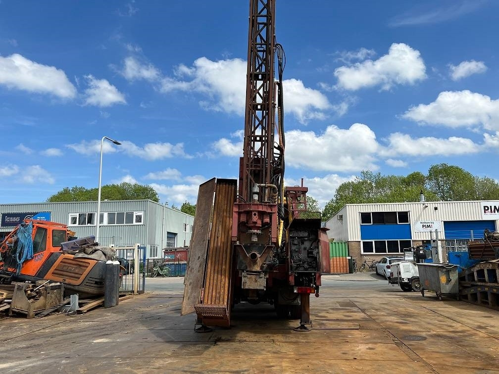 Sisu 12E480 6X6 WATER WELL DRILL ATLAS COPCO XRV410 (50 - Drilling rig: picture 4 Sisu 12E480 6X6 WATER WELL DRILL ATLAS COPCO XRV410 (50 - Drilling rig: picture 4