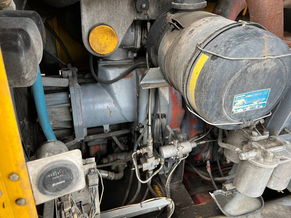 Drilling rig Sisu 12E480 6X6 WATER WELL DRILL ATLAS COPCO XRV410 (50: picture 13 Drilling rig Sisu 12E480 6X6 WATER WELL DRILL ATLAS COPCO XRV410 (50: picture 13